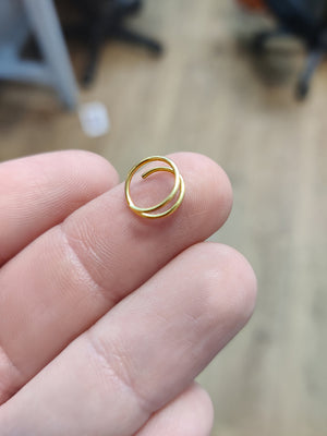 Double Nose Hoop for a Single Piercing